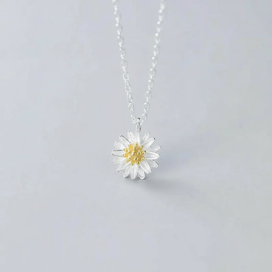Colar com Pingente Elegante Flor Margarida