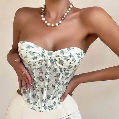 Top cropped com estampado floral estilo boho