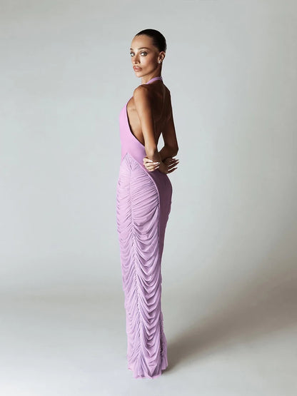 Vestido comprido com decote halter