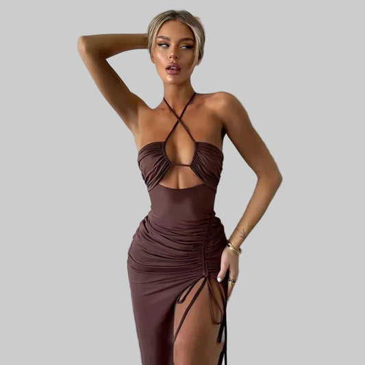 Vestido midi sem mangas com costas abertas