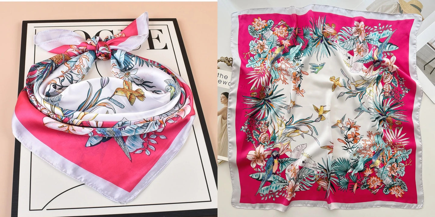 Lenço quadrado de seda com estampado floral de luxo