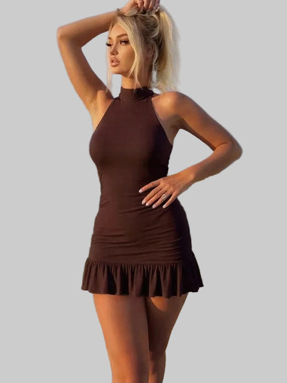 Vestido curto básico conciso