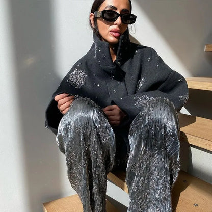 Casaco com bordados e missangas