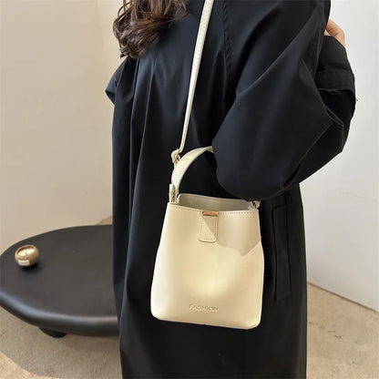 Bolsa de senhora em pele PU