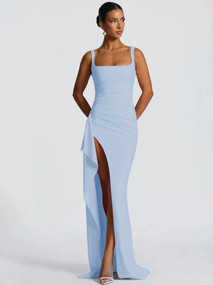 Vestido longo para mulher elegante e justo com alças finas