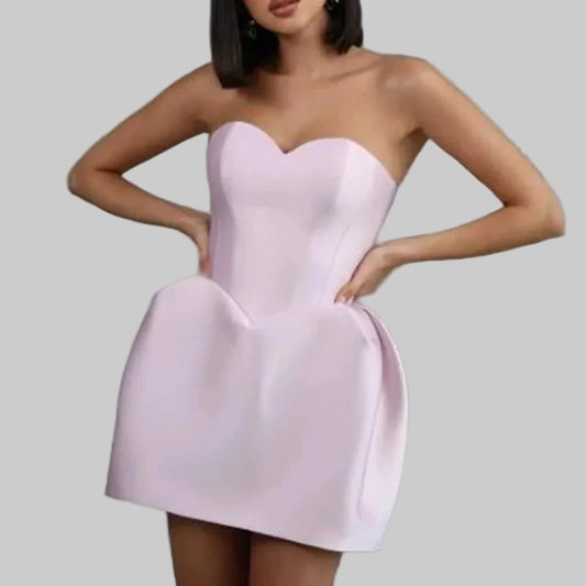 Vestido sem alças curto