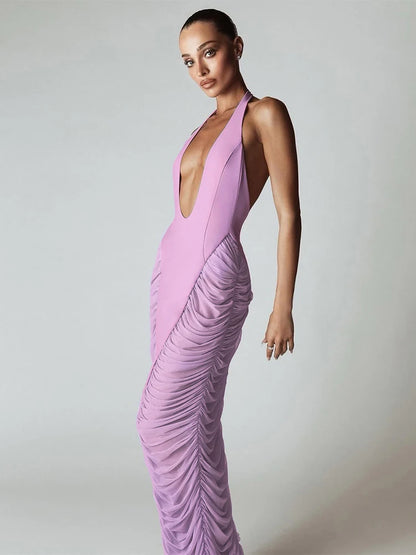 Vestido comprido com decote halter