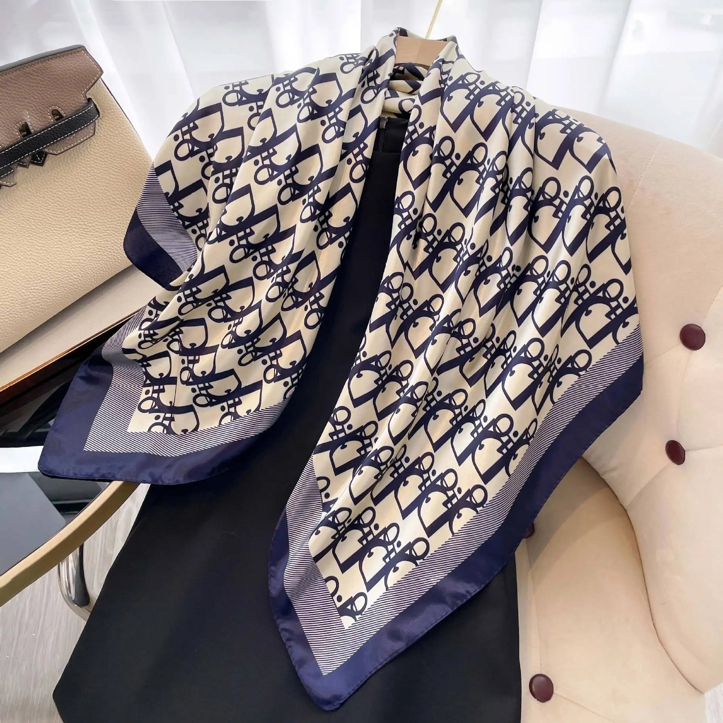 Lenço de seda de 90cm estilo vintage