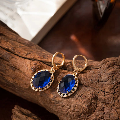 Conjunto de joias com zircónias azuis