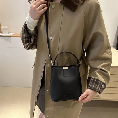 Bolsa de senhora em pele PU