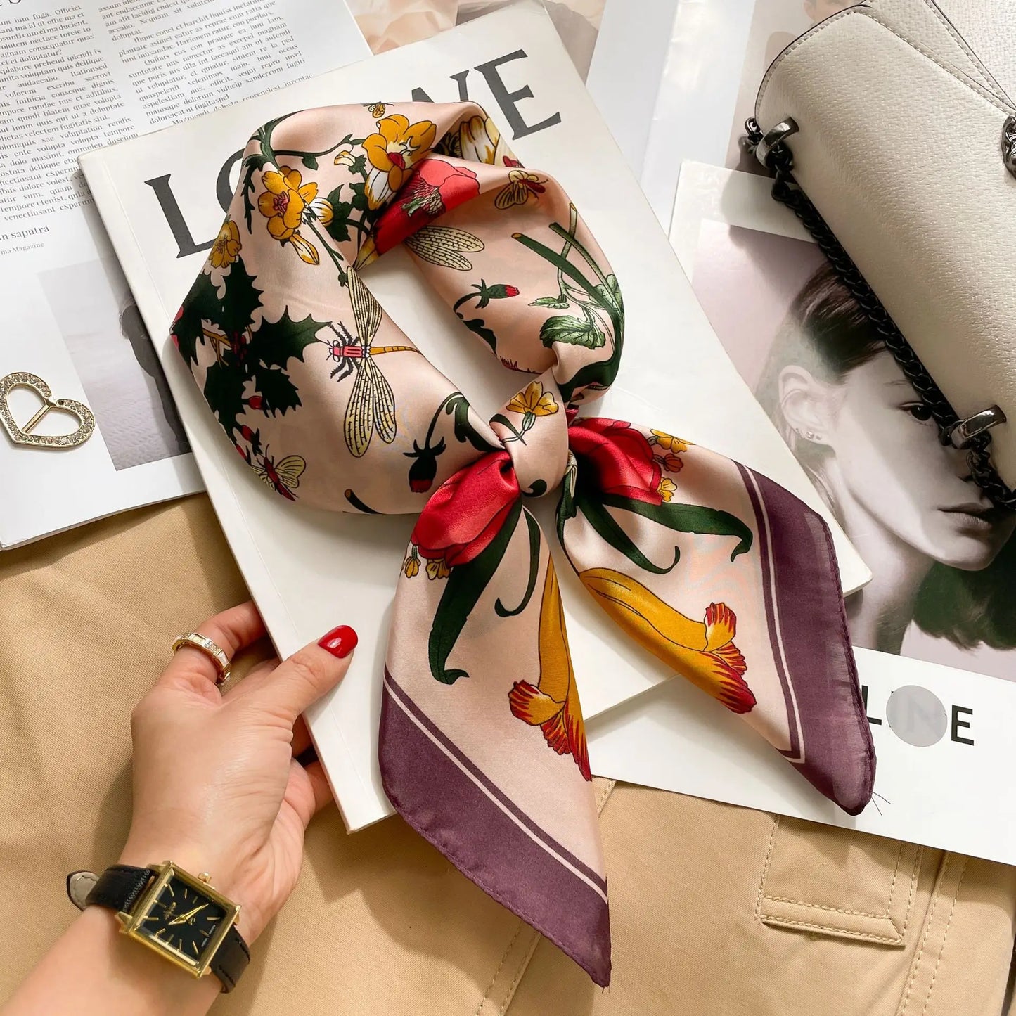 Lenço estampado em seda