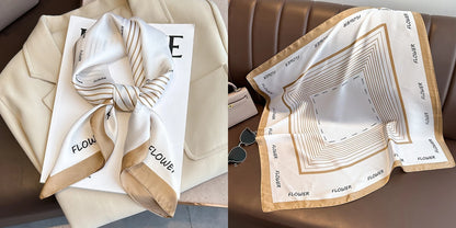 Lenço quadrado de seda com estampado floral de luxo